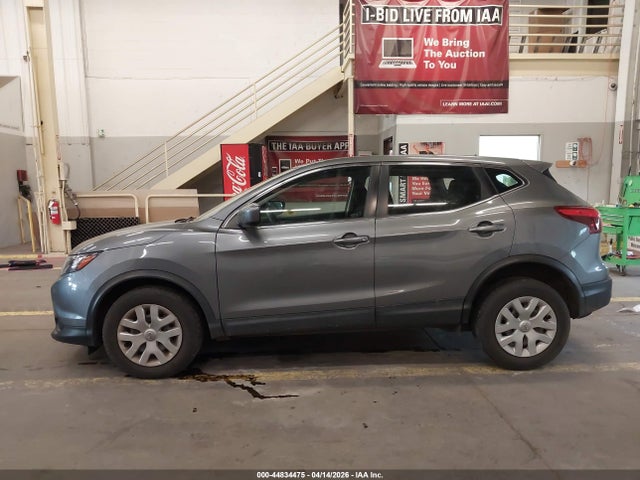 JN1BJ1CP9JW181556 Nissan Rogue Sport S
