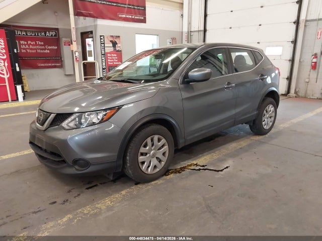 JN1BJ1CP9JW181556 Nissan Rogue Sport S