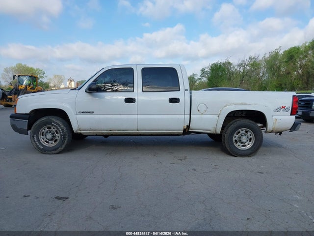 Продажа на аукционе авто 2005 Chevrolet Silverado 1500hd Ls, vin: 1GCGK13UX5F925659, номер лота: 44834487