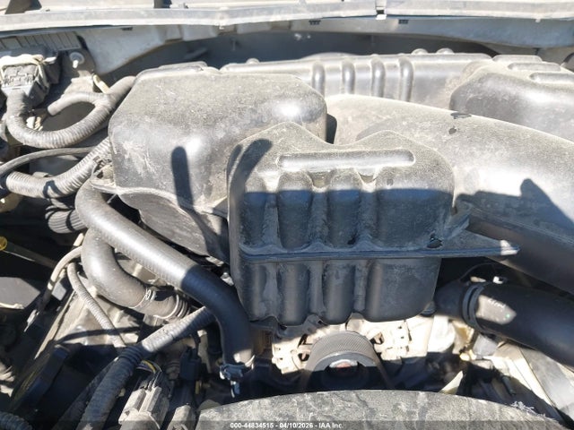 44834515 :رقم المزاد ، 1FDRF3H65GEC81320 vin ، 2016 Ford F-350 Chassis Xl مزاد بيع