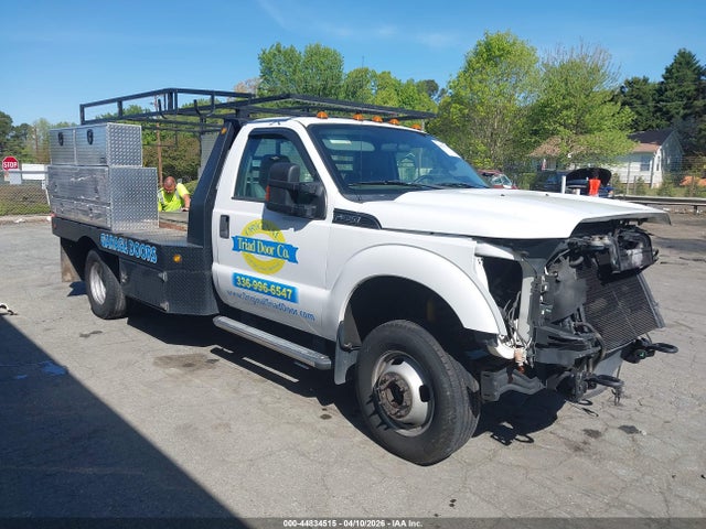 44834515 :رقم المزاد ، 1FDRF3H65GEC81320 vin ، 2016 Ford F-350 Chassis Xl مزاد بيع