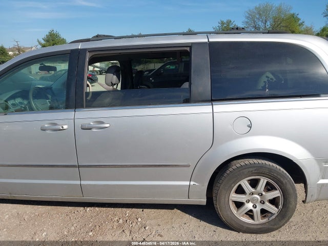 Aukcja sprzedaży 2010 Chrysler Town & Country Touring, vin: 2A4RR5D16AR305419, numer aukcji: 44834516