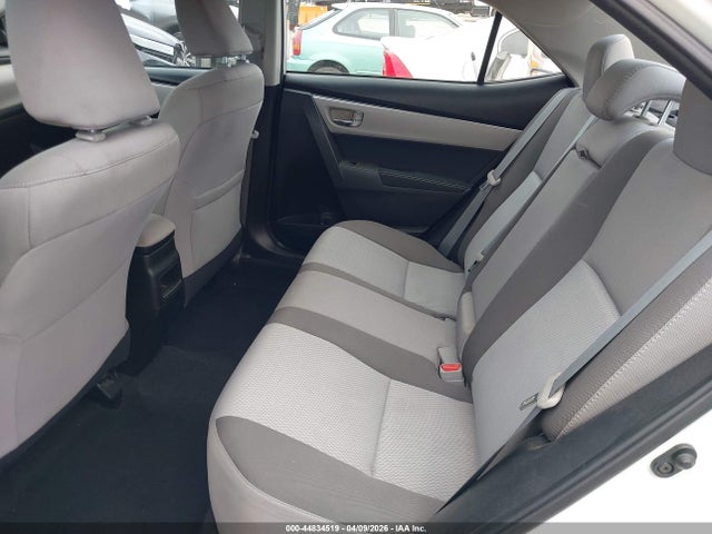 Toyota COROLLA LE 2018 5YFBURHE8JP762436 Image 8