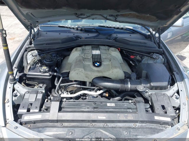 2005 Bmw 645ci მანქანა იყიდება აუქციონზე, vin: WBAEK73425B326477, აუქციონის ნომერი: 44834528