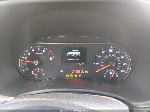 2020 Kia Soul Lx მანქანა იყიდება აუქციონზე, vin: KNDJ23AU7L7727309, აუქციონის ნომერი: 44834532