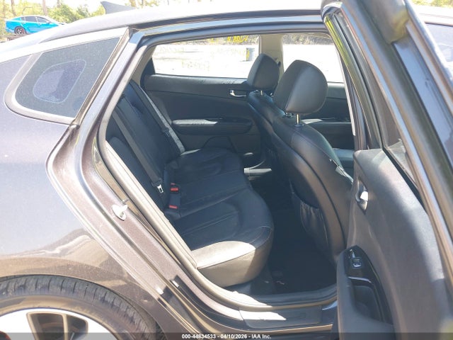 44834533 :رقم المزاد ، 5XXGW4L23JG217060 vin ، 2018 Kia Optima Sx Turbo مزاد بيع