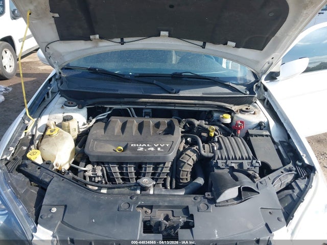 Продажа на аукционе авто 2012 Chrysler 200 Lx, vin: 1C3CCBAB2CN105117, номер лота: 44834565