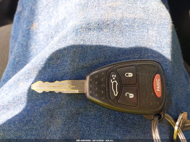 Продажа на аукционе авто 2012 Chrysler 200 Lx, vin: 1C3CCBAB2CN105117, номер лота: 44834565