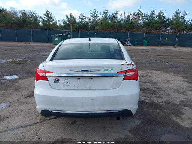 Продажа на аукционе авто 2012 Chrysler 200 Lx, vin: 1C3CCBAB2CN105117, номер лота: 44834565
