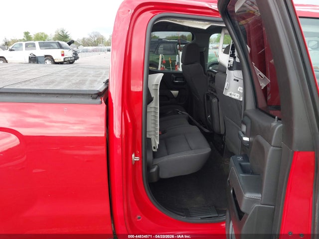 1GCVKREC2JZ242177 Chevrolet Silverado 1500 1lt