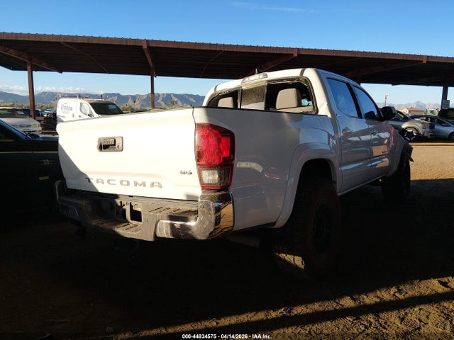 3TMAZ5CN6NM194424 Toyota Tacoma Sr5 V6