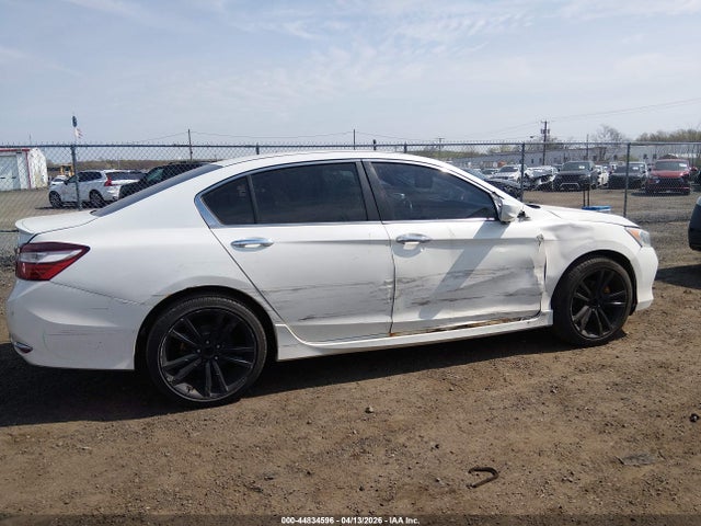 2017 Honda Accord Sport მანქანა იყიდება აუქციონზე, vin: 1HGCR2F55HA170024, აუქციონის ნომერი: 44834596