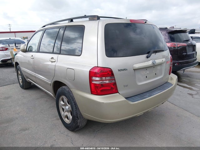 2002 TOYOTA HIGHLANDER JTEGF21A020067048 Photo 2