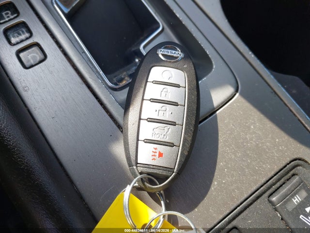 44834611 :رقم المزاد ، 5N1AZ2MJ2KN162478 vin ، 2019 Nissan Murano Sl مزاد بيع