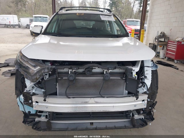 4T3RWRFV3SU179825 Toyota Rav4 Hybrid Xle