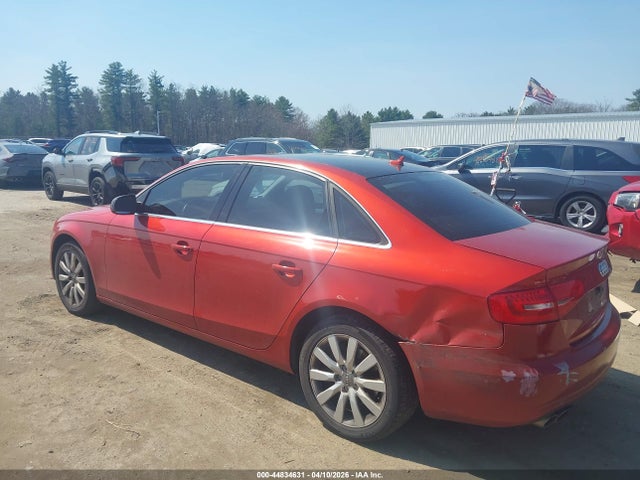 2013 AUDI A4 WAUBFAFLXDN032426 Photo 2