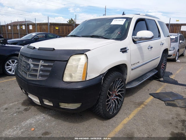 Продажа на аукционе авто 2007 Cadillac Escalade Standard, vin: 1GYFK638X7R164056, номер лота: 44834640