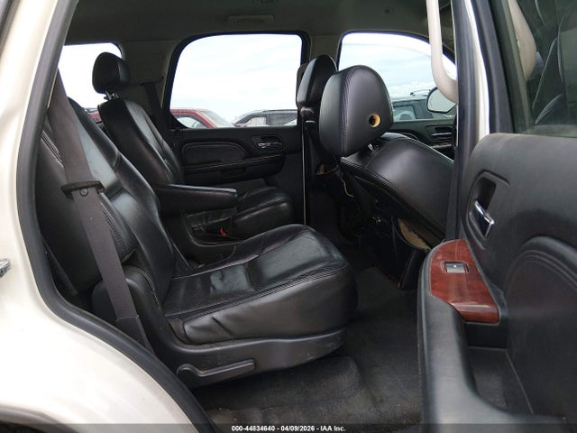 Продажа на аукционе авто 2007 Cadillac Escalade Standard, vin: 1GYFK638X7R164056, номер лота: 44834640