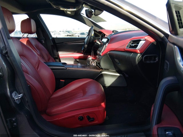 Продажа на аукционе авто 2018 Maserati Ghibli S, vin: ZAM57YSA6J1269407, номер лота: 44834651