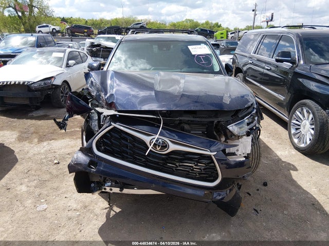 Продажа на аукционе авто 2025 Toyota Highlander Le, vin: 5TDKDRAH1SS550863, номер лота: 44834674