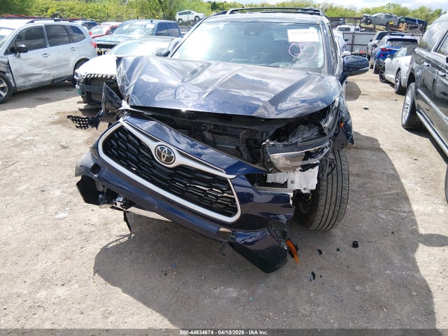 Продажа на аукционе авто 2025 Toyota Highlander Le, vin: 5TDKDRAH1SS550863, номер лота: 44834674