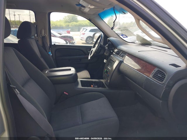 Продажа на аукционе авто 2011 Gmc Yukon Sle, vin: 1GKS1AE09BR159378, номер лота: 44834696