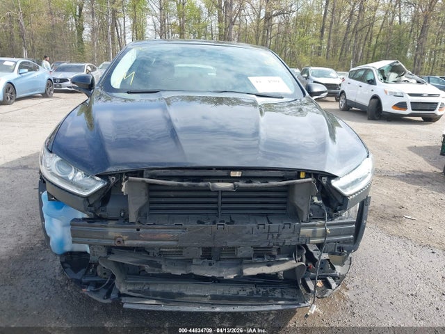 2013 Ford Fusion Hybrid Se მანქანა იყიდება აუქციონზე, vin: 3FA6P0LU8DR259450, აუქციონის ნომერი: 44834709