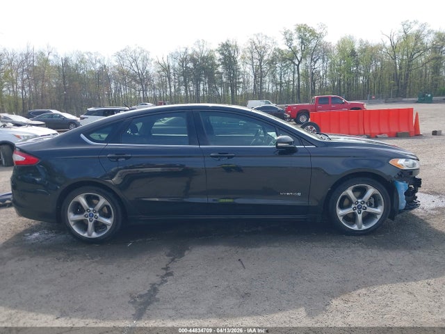 2013 Ford Fusion Hybrid Se მანქანა იყიდება აუქციონზე, vin: 3FA6P0LU8DR259450, აუქციონის ნომერი: 44834709
