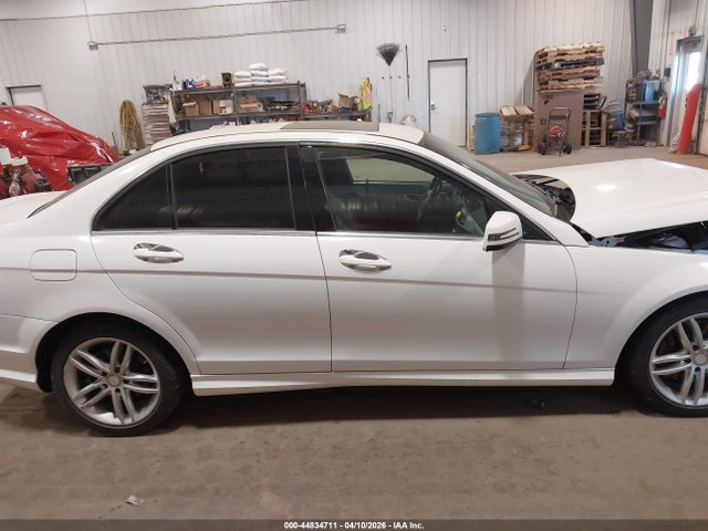 Продаж на аукціоні авто 2014 Mercedes-benz C 300 Sport 4matic, vin: WDDGF8AB0ER302490, номер лоту: 44834711