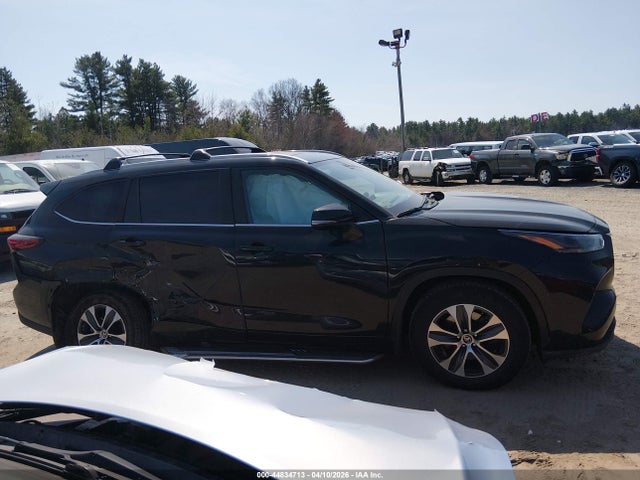 Toyota Highlander Xle 2023 5TDKDRBH9PS503358 Image 14
