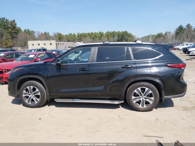 Toyota Highlander Xle 2023 5TDKDRBH9PS503358 Image 15