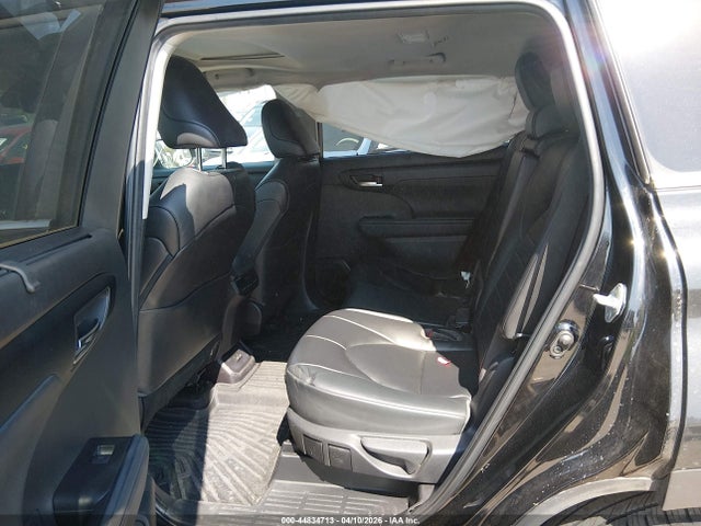Toyota Highlander Xle 2023 5TDKDRBH9PS503358 Image 8