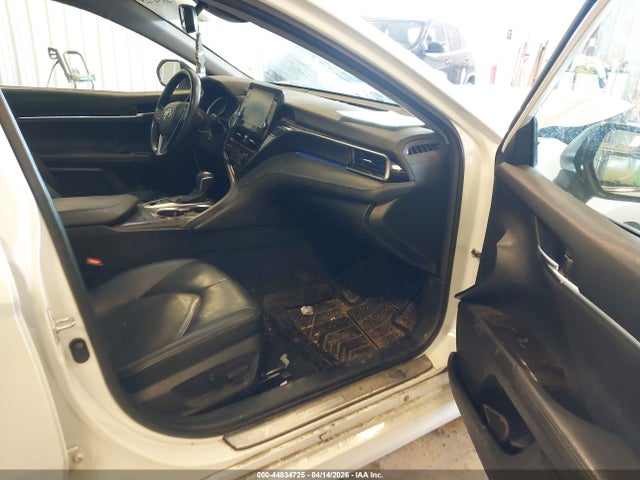 2022 Toyota Camry Xle Awd მანქანა იყიდება აუქციონზე, vin: 4T1F11BK7NU070389, აუქციონის ნომერი: 44834725