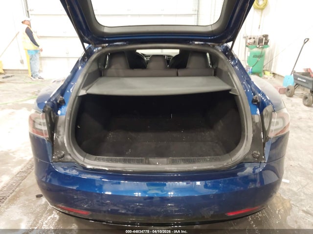 44834775 :رقم المزاد ، 5YJSA1E23HF179055 vin ، 2017 Tesla Model S 100d/60d/75d/90d/p100d مزاد بيع