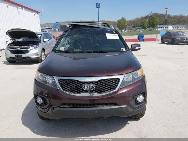 2013 Kia Sorento Ex V6 მანქანა იყიდება აუქციონზე, vin: 5XYKUDA24DG372140, აუქციონის ნომერი: 44834809