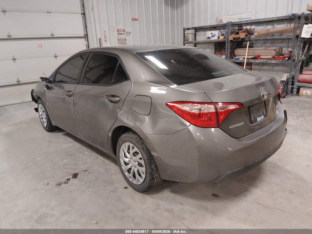 2T1BURHE9JC110473 Toyota COROLLA LE