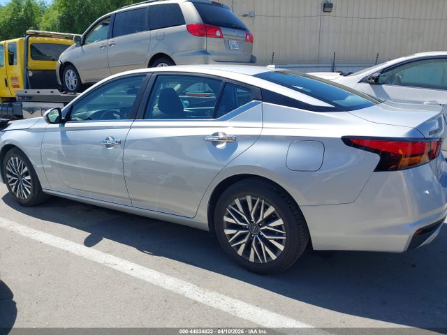 1N4BL4DVXPN315968 Nissan Altima Sv Fwd