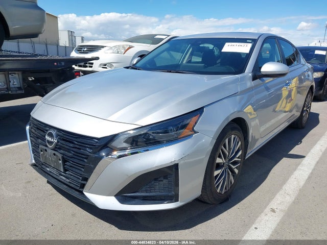 1N4BL4DVXPN315968 Nissan Altima Sv Fwd
