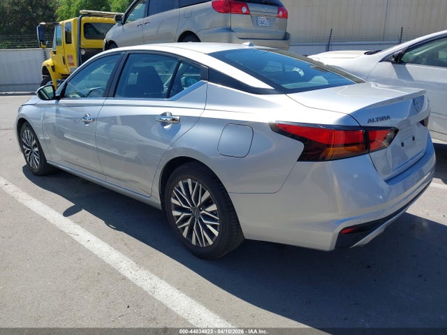 1N4BL4DVXPN315968 Nissan Altima Sv Fwd