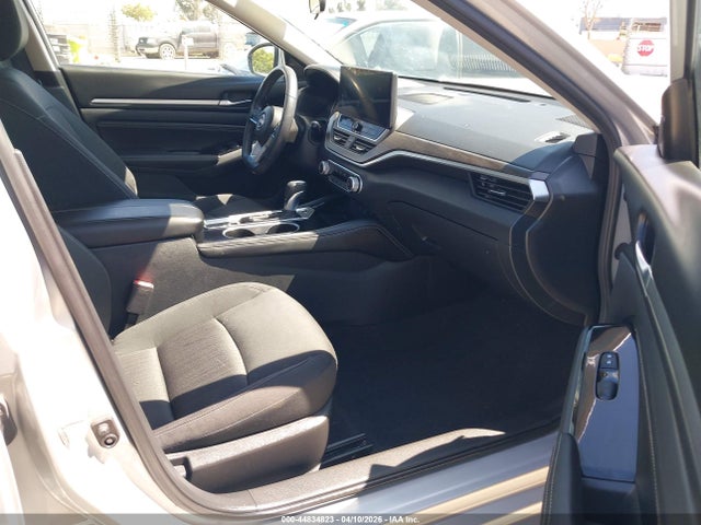 1N4BL4DVXPN315968 Nissan Altima Sv Fwd