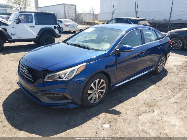 Hyundai Sonata Sport 2015 5NPE34AF8FH069876 Image 2