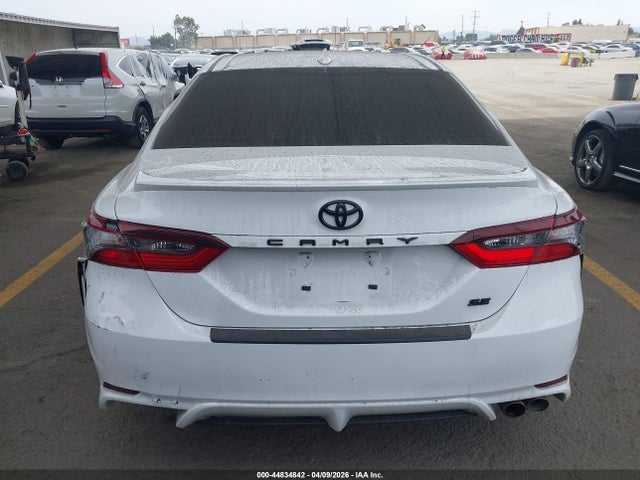 4T1T11AK3PU762205 Toyota CAMRY SE