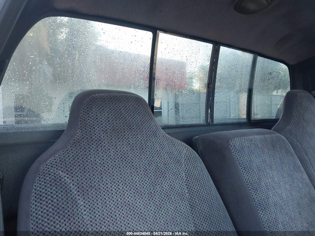 44834845 :رقم المزاد ، 1B7HF16Y6XS182712 vin ، 1999 Dodge Ram 1500 St مزاد بيع