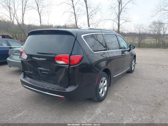 2017 Chrysler Pacifica Touring-l Plus მანქანა იყიდება აუქციონზე, vin: 2C4RC1EG5HR665245, აუქციონის ნომერი: 44834857