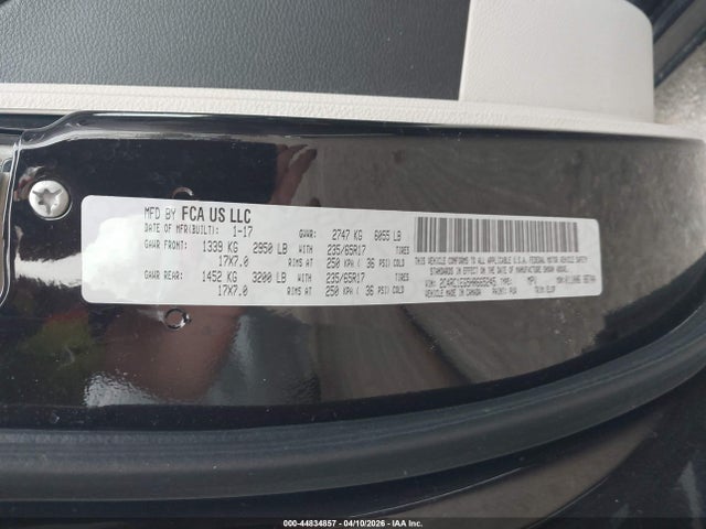 2017 Chrysler Pacifica Touring-l Plus მანქანა იყიდება აუქციონზე, vin: 2C4RC1EG5HR665245, აუქციონის ნომერი: 44834857