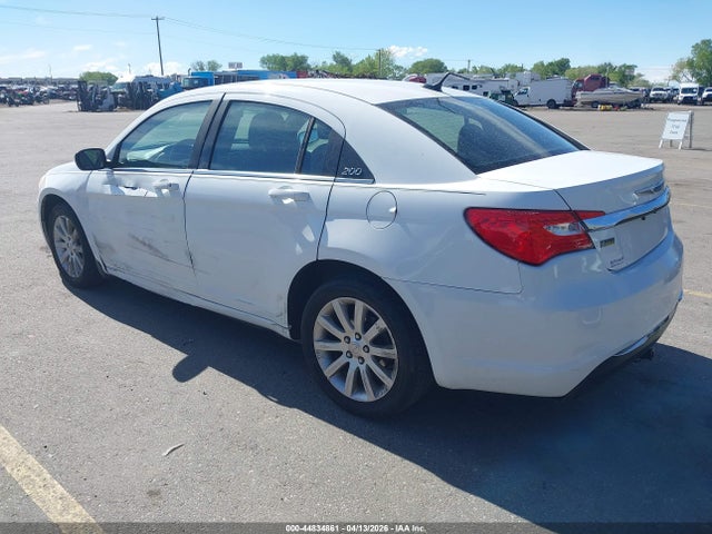 Продажа на аукционе авто 2012 Chrysler 200 Touring, vin: 1C3CCBBG8CN272298, номер лота: 44834861