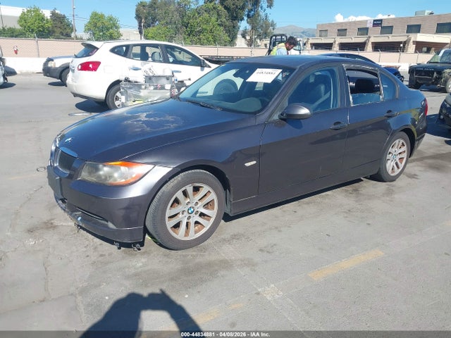 2007 Bmw 328i მანქანა იყიდება აუქციონზე, vin: WBAVC53577FZ80042, აუქციონის ნომერი: 44834881