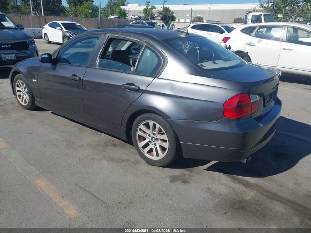 2007 Bmw 328i მანქანა იყიდება აუქციონზე, vin: WBAVC53577FZ80042, აუქციონის ნომერი: 44834881