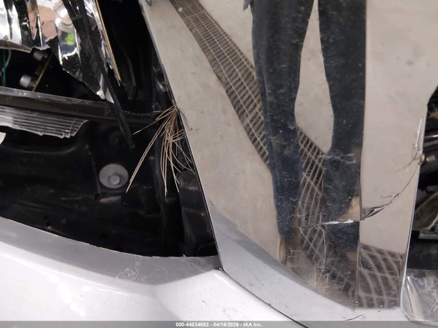 44834882 :رقم المزاد ، 1GNSKJKC8JR158025 vin ، 2018 Chevrolet Suburban Premier مزاد بيع
