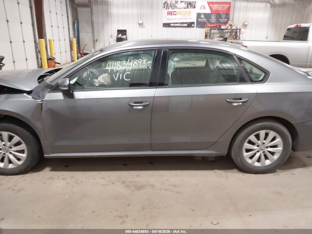 Продаж на аукціоні авто 2015 Volkswagen Passat 1.8t Wolfsburg Edition, vin: 1VWAT7A32FC056166, номер лоту: 44834893